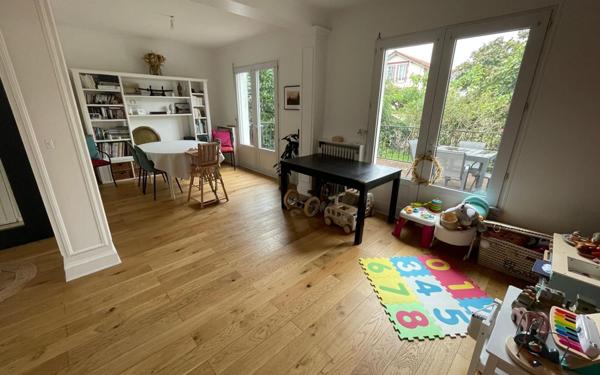 Maison à vendre    6 pièces • 116,15 m2 Antony