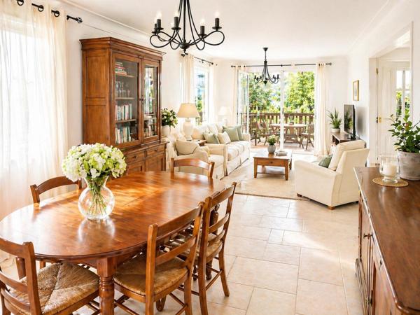 Maison à NANTES, 44100 - 9 pièces 250m²