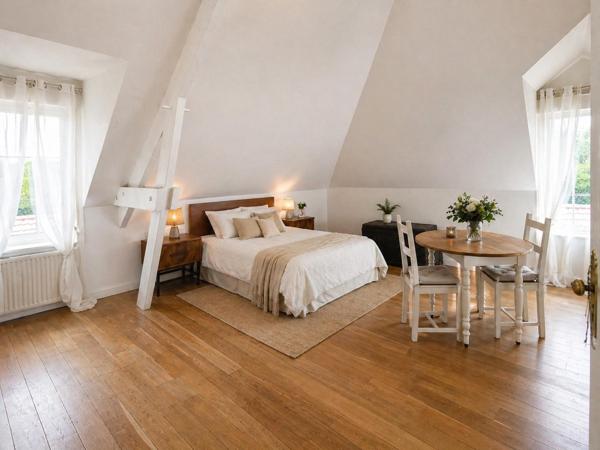 Maison à NANTES, 44100 - 9 pièces 250m²