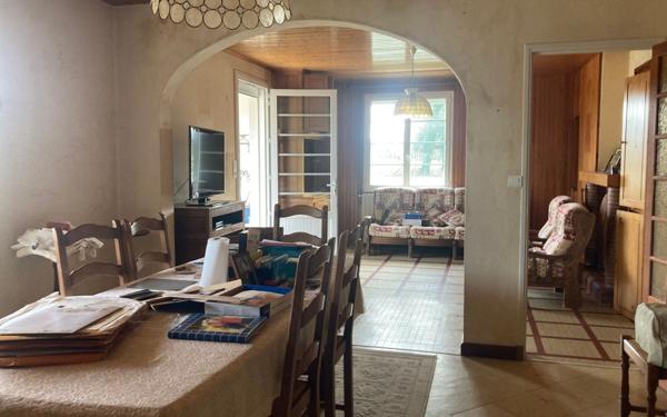 Maison à vendre    6 pièces •  Saint-Pierre-d'Oléron