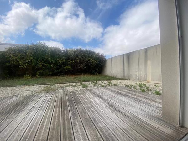 Appartement 2 chambres + garage à Chagnolet