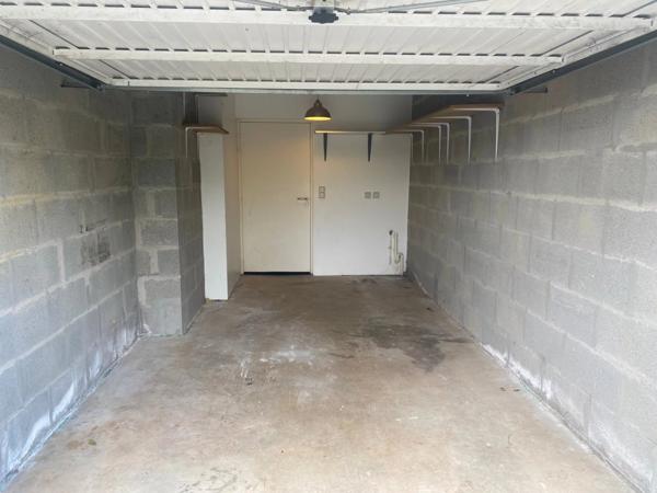 Appartement 2 chambres + garage à Chagnolet