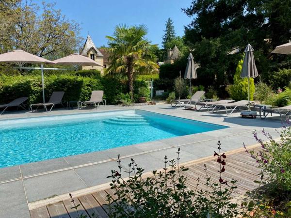 Maison ancienne - Sarlat-la-caneda Manoir de caractère avec gîtes et piscine proche Sarlat