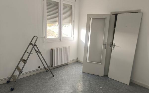 Maison à vendre    5 pièces •  Limoux