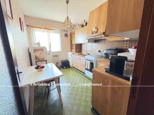 Maison à vendre 8 pièces VUE MER et PORT, Garage, à 5OO m. de la plage de Boisvinet SAINT GILLES CROIX DE VIE (85)