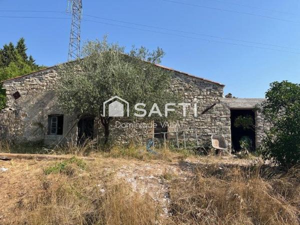 Charmant mazet rustique à finir de rénover