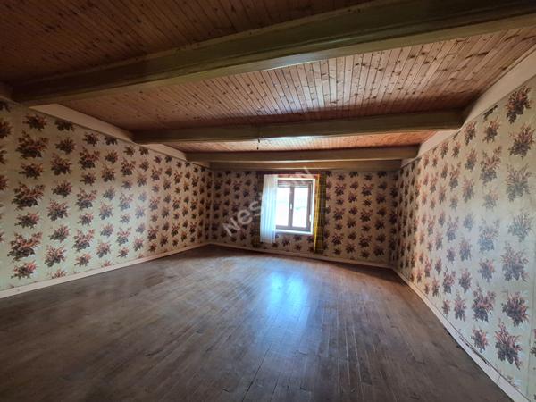 Maison Hallering 4 pièce(s) 107 m2 avec grange