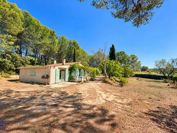 Maison à vendre Saint-Cannat T3 80m2 sur 4000m2 de terrain