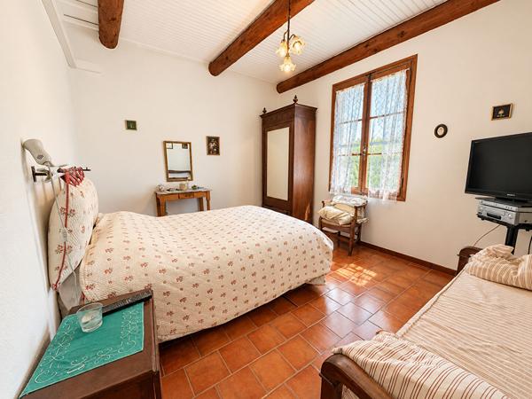 Maison à vendre Saint-Cannat T3 80m2 sur 4000m2 de terrain