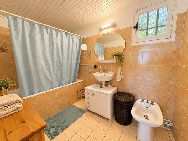 Maison à vendre Saint-Cannat T3 80m2 sur 4000m2 de terrain