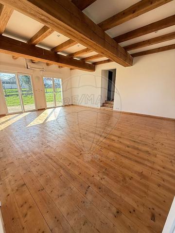 Maison 3 chambre(s) à vendre - Creuzier-le-Neuf, Allier - 03