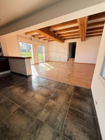 Maison 3 chambre(s) à vendre - Creuzier-le-Neuf, Allier - 03
