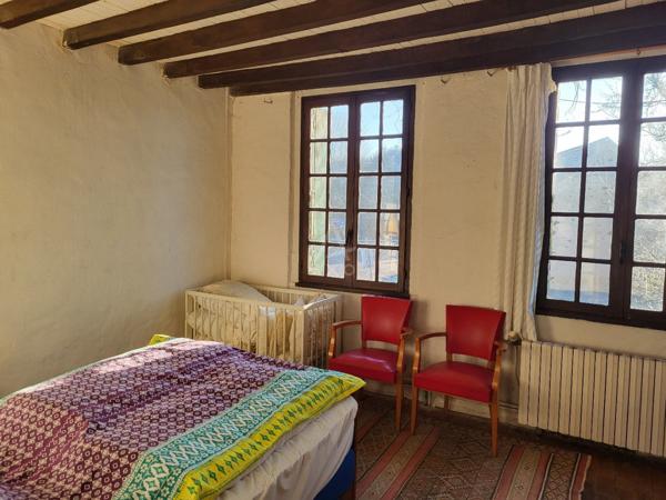 FROMENTIERES  : MAISON en PIERRE de 11 PIECE avec DEPENDANCE de 208 m² sur une parcelle de 1.407  m²