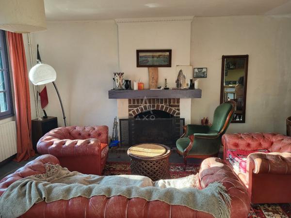 FROMENTIERES  : MAISON en PIERRE de 11 PIECE avec DEPENDANCE de 208 m² sur une parcelle de 1.407  m²