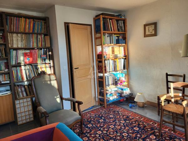 FROMENTIERES  : MAISON en PIERRE de 11 PIECE avec DEPENDANCE de 208 m² sur une parcelle de 1.407  m²