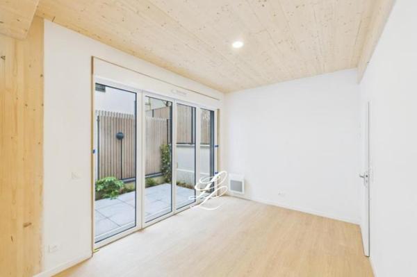 Vente - Maison 5 pièces 149 m 2 CLICHY (92110)