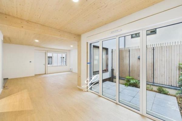 Vente - Maison 5 pièces 149 m 2 CLICHY (92110)