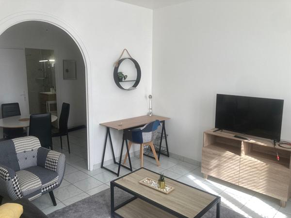 La Rochelle Marché T2 meublé ,  La rochelle