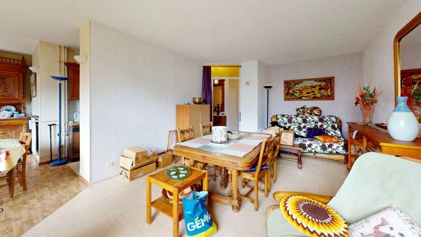 À vendre : Appartement T4 de 85 m² avec garage 14 Place des Jacobins, Échirolles