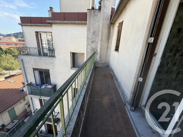 Appartement à vendre  2 pièces - 41,35 m 2   NICE  - 06