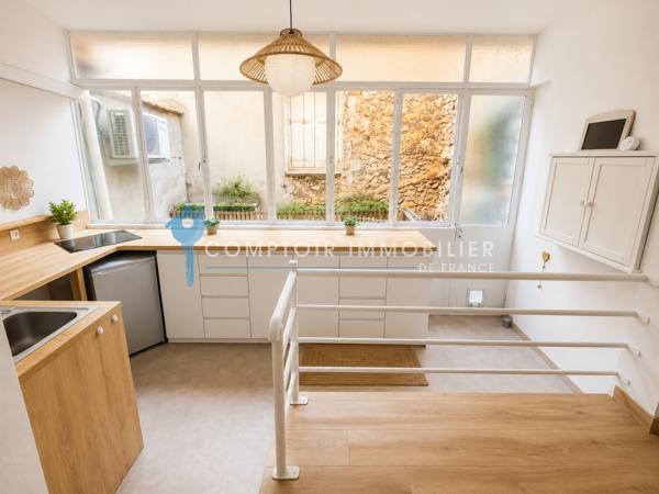 Loft 1 pièce(s) 53 m²