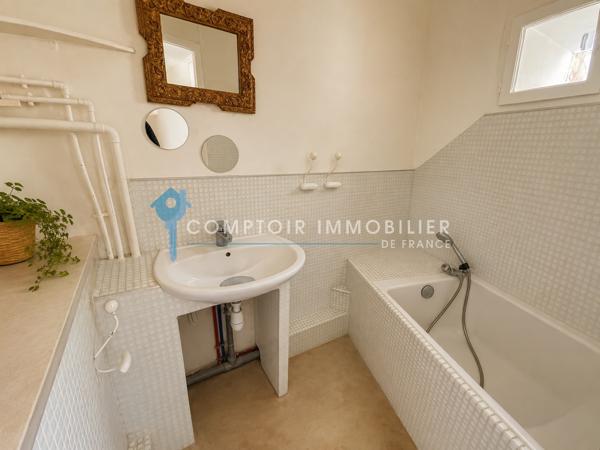 Loft 1 pièce(s) 53 m²