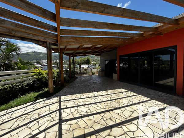 Location maison 4 pièces 91 m² Saint-Joseph