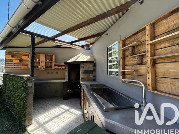 Location maison 4 pièces 91 m² Saint-Joseph