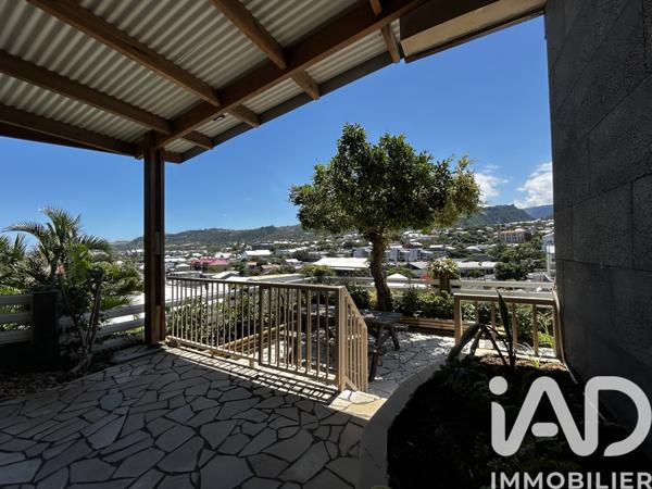 Location maison 4 pièces 91 m² Saint-Joseph