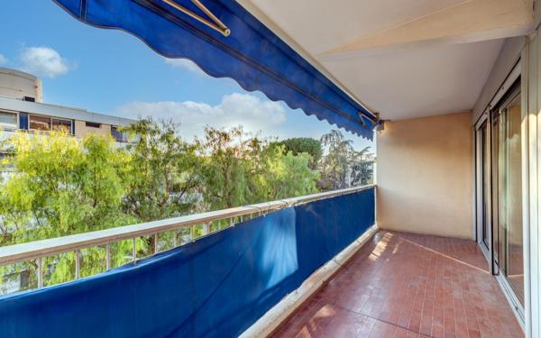 Appartement à vendre    3 pièces • 70,85 m2 Nice