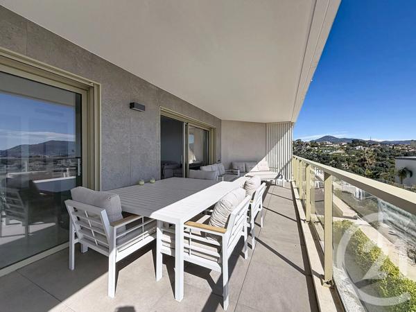 Appartement F4 à vendre  4 pièces - 83 m 2   NICE  - 06