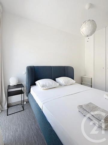 Appartement F4 à vendre  4 pièces - 83 m 2   NICE  - 06