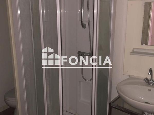 Location Studio 41 m² - 22 PLACE NATIONALE Montauban 82000