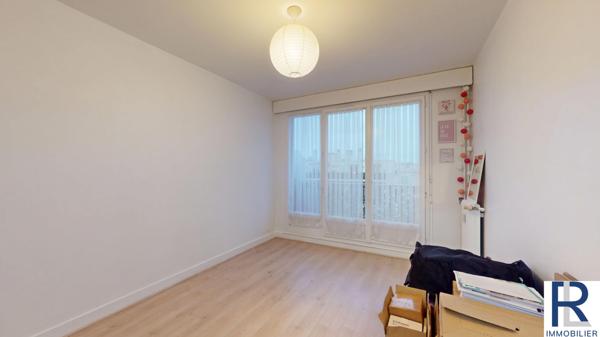 Boulogne-Billancourt (92100) A louer Studette de 17 m2 avec balcon à Boulogne Billancourt.