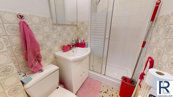 Boulogne-Billancourt (92100) A louer Studette de 17 m2 avec balcon à Boulogne Billancourt.