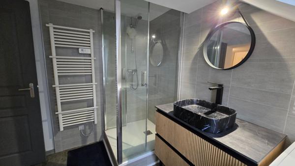 Appartement F 1 rénové