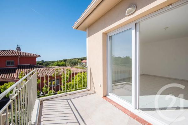 Appartement T4 à vendre  4 pièces - 85,80 m 2   ANTIBES  - 06