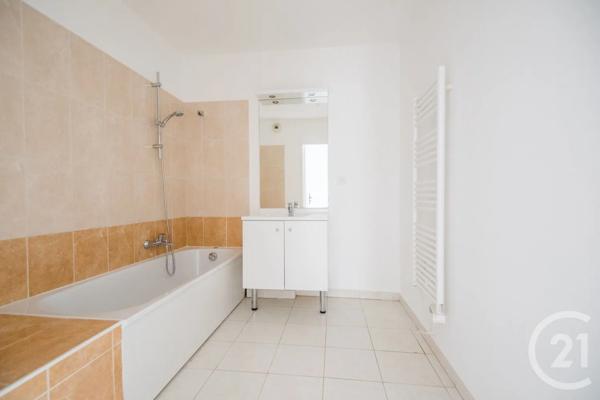 Appartement T4 à vendre  4 pièces - 85,80 m 2   ANTIBES  - 06