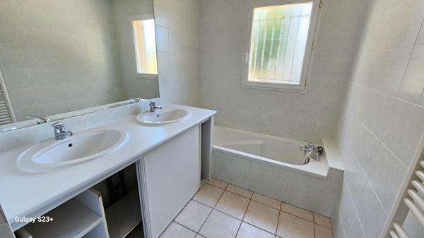 Maison - 5 pièces - 108 m²