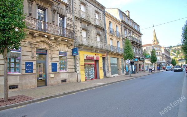 AGEN CENTRE - Immeuble de caractère actuellement loué en bureaux professionnels situé quartier Carnot