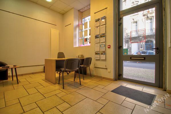 AGEN CENTRE - Immeuble de caractère actuellement loué en bureaux professionnels situé quartier Carnot
