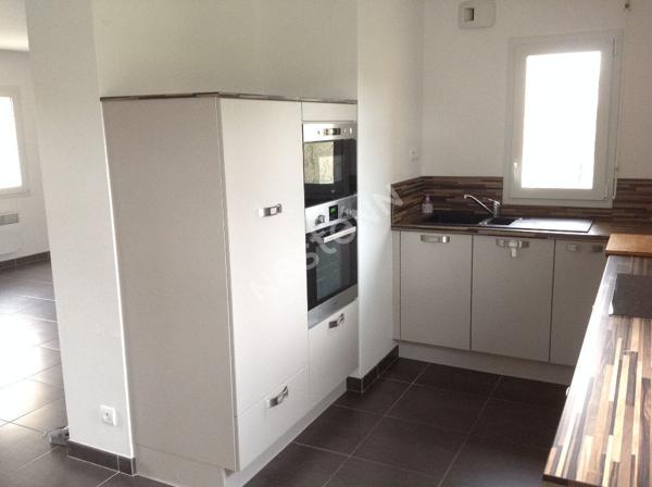 A LOUER - Maison - Larré - 3 chambres  - 96m2