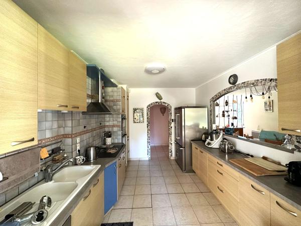 Maison 7 pièces - 220 m² Bien prestige