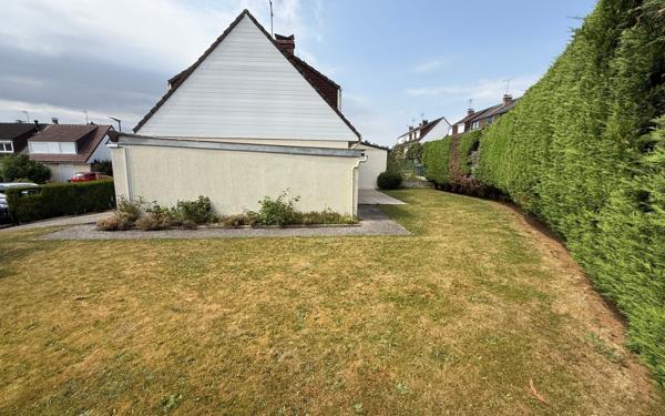 Maison à vendre    4 pièces • 83 m2 Saint-Quentin