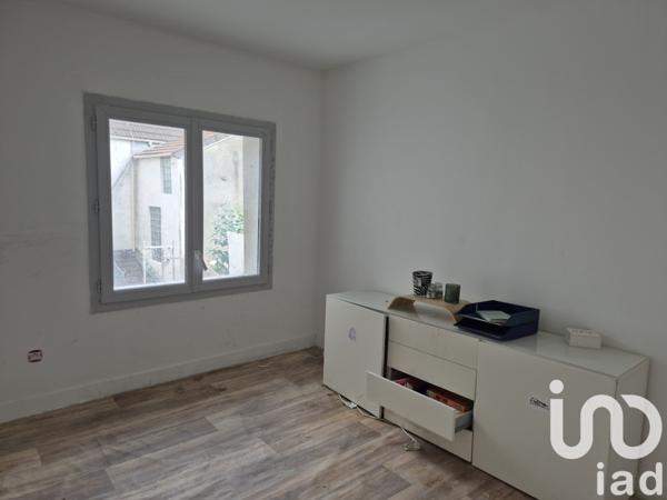 Immeuble à vendre 105 m² Chanteloup-les-Vignes