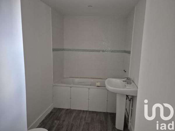 Immeuble à vendre 105 m² Chanteloup-les-Vignes