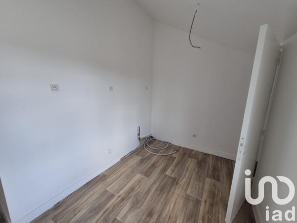 Immeuble à vendre 105 m² Chanteloup-les-Vignes