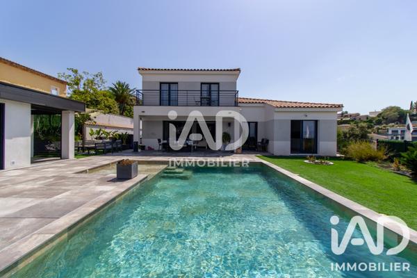 Maison (prestige) à vendre 5 pièces 158 m² Fréjus