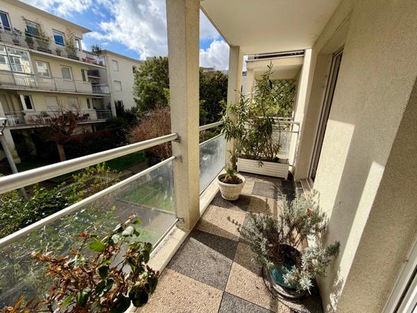 Appartement à vendre 4 pièces ISSY LES MOULINEAUX (92)