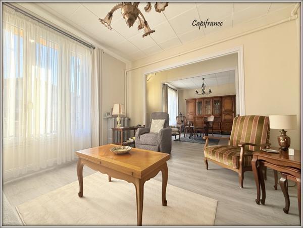 Maison à vendre 5 pièces + garage. Beau terrain de plus de 900m²!